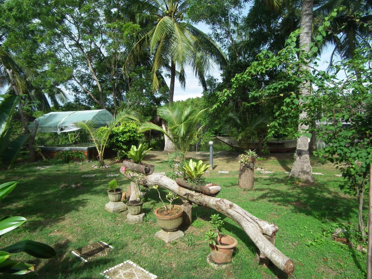 Coconut Island Villa Tangalle Esterno foto